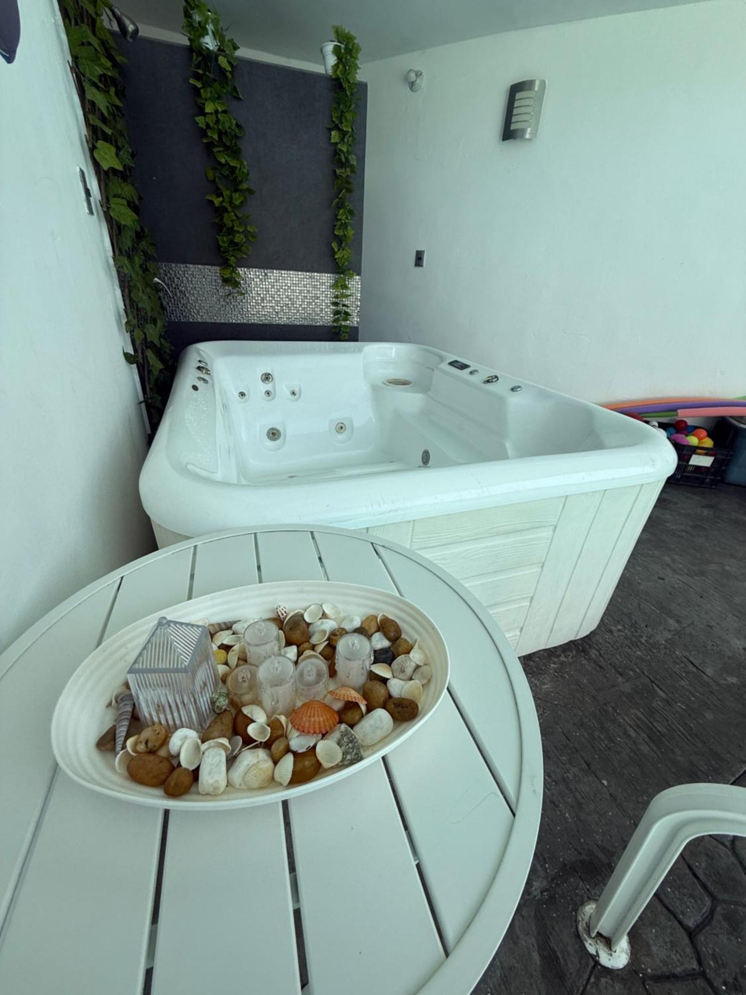 Residencia En Apodaca Nuevo Leon